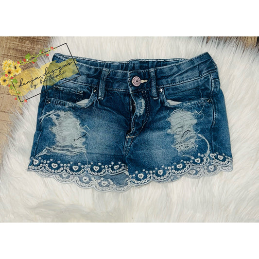 Size 5/6 distressed shorts