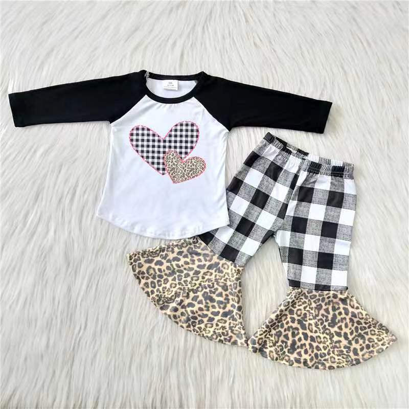 Checkered heart set