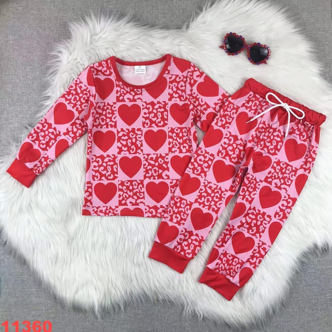 Leopard hearts lounger