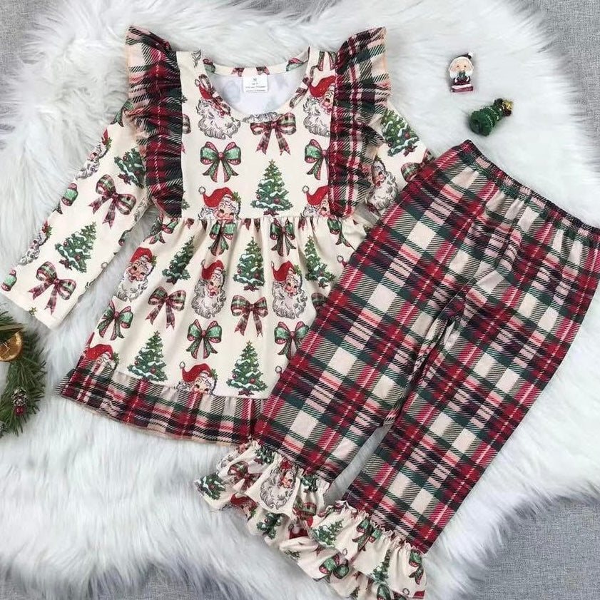 Vintage Santa & Bows