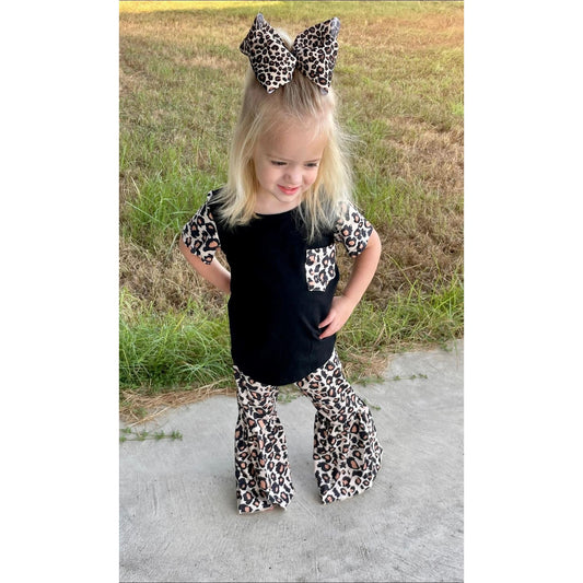 Leopard bell set