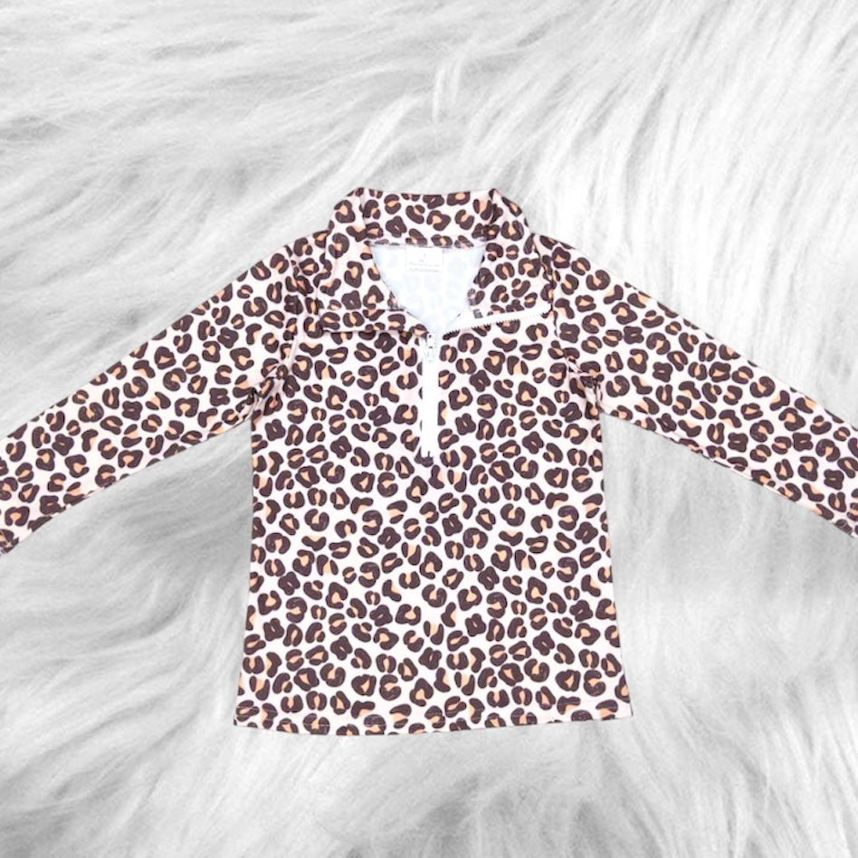 Leopard pullover