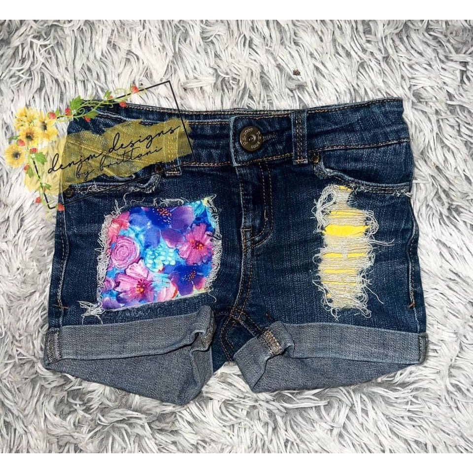 Size 5 floral shorts