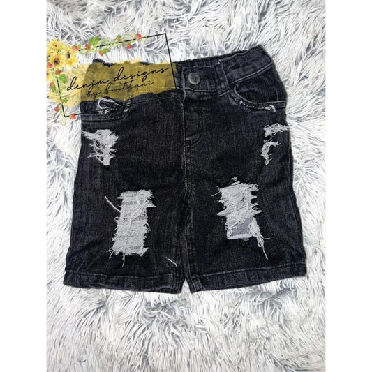 4T black distressed